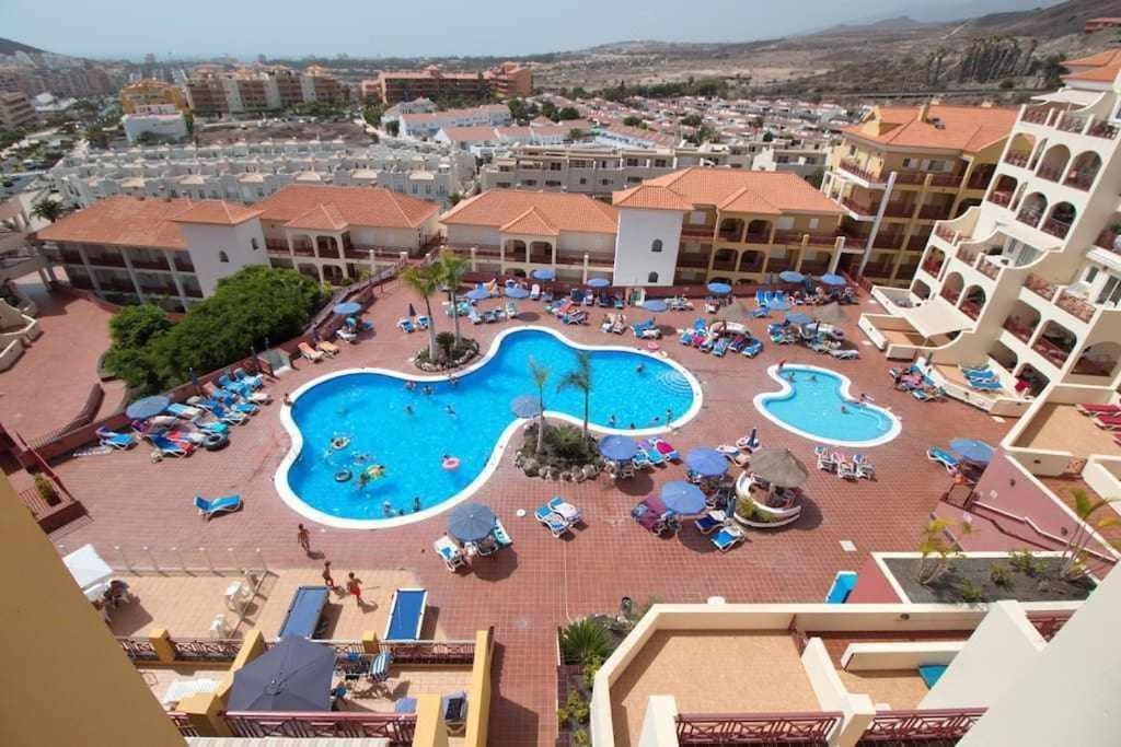 Dinastia B401 By Tenerife Rental & Sales Лос Кристианос Экстерьер фото