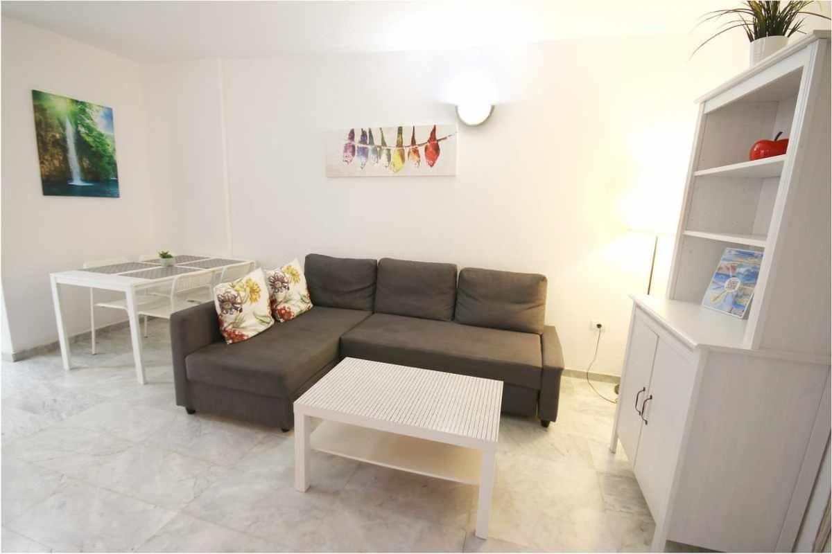 Dinastia B401 By Tenerife Rental & Sales Лос Кристианос Экстерьер фото
