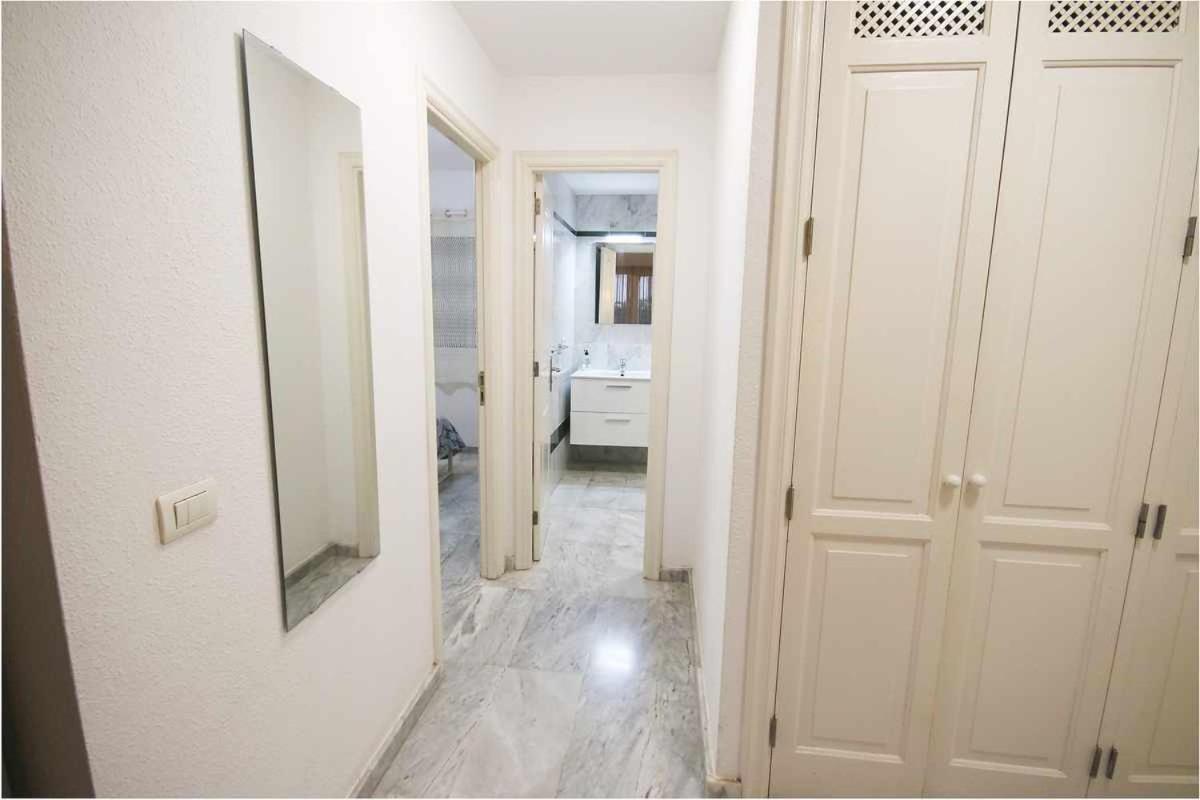 Dinastia B401 By Tenerife Rental & Sales Лос Кристианос Экстерьер фото