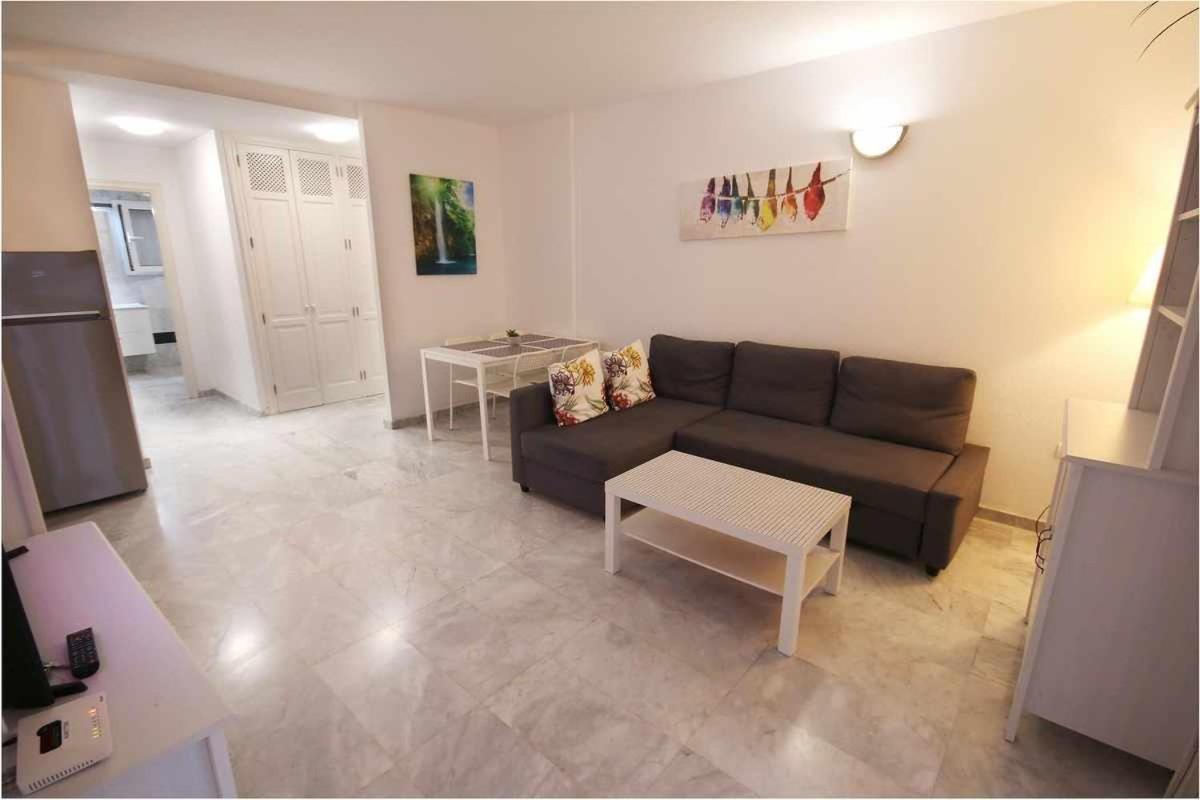 Dinastia B401 By Tenerife Rental & Sales Лос Кристианос Экстерьер фото